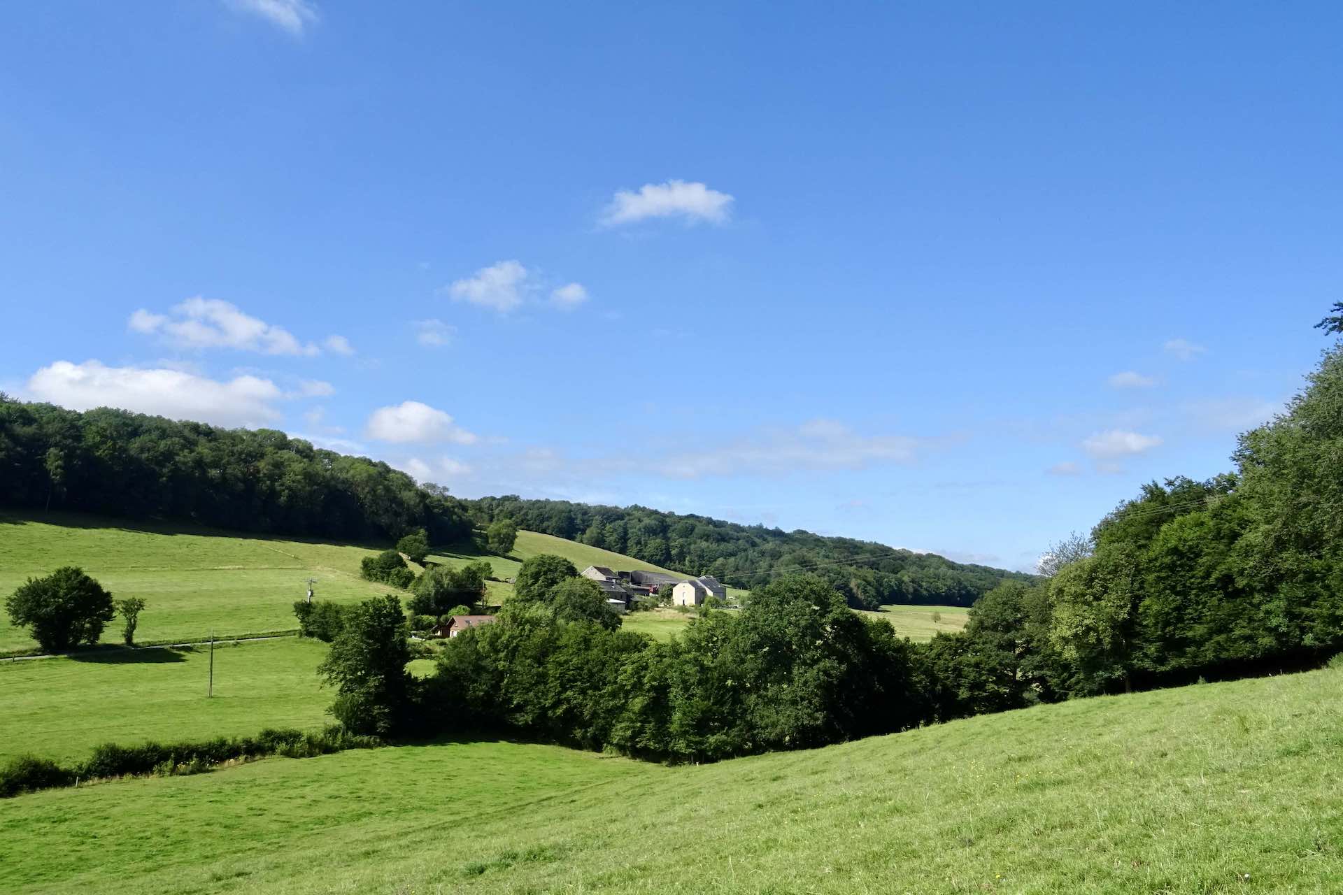 Promenade entre Courrière et Crupet